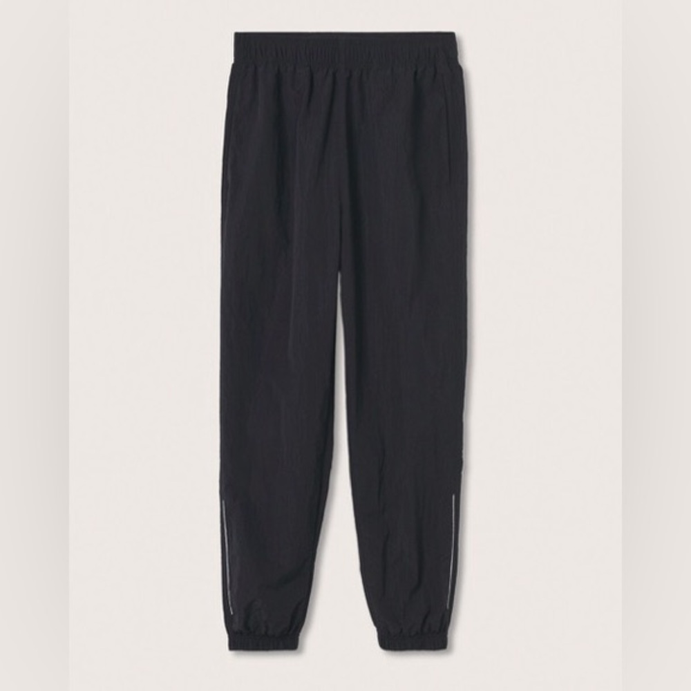 Women's Black Elastic Waist Joggers/Track pants by MANGO